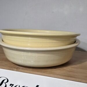 2 HL‎ Fiesta Made in USA 1- Ivory & 1-yellow  8-5/8" Serving Bowls